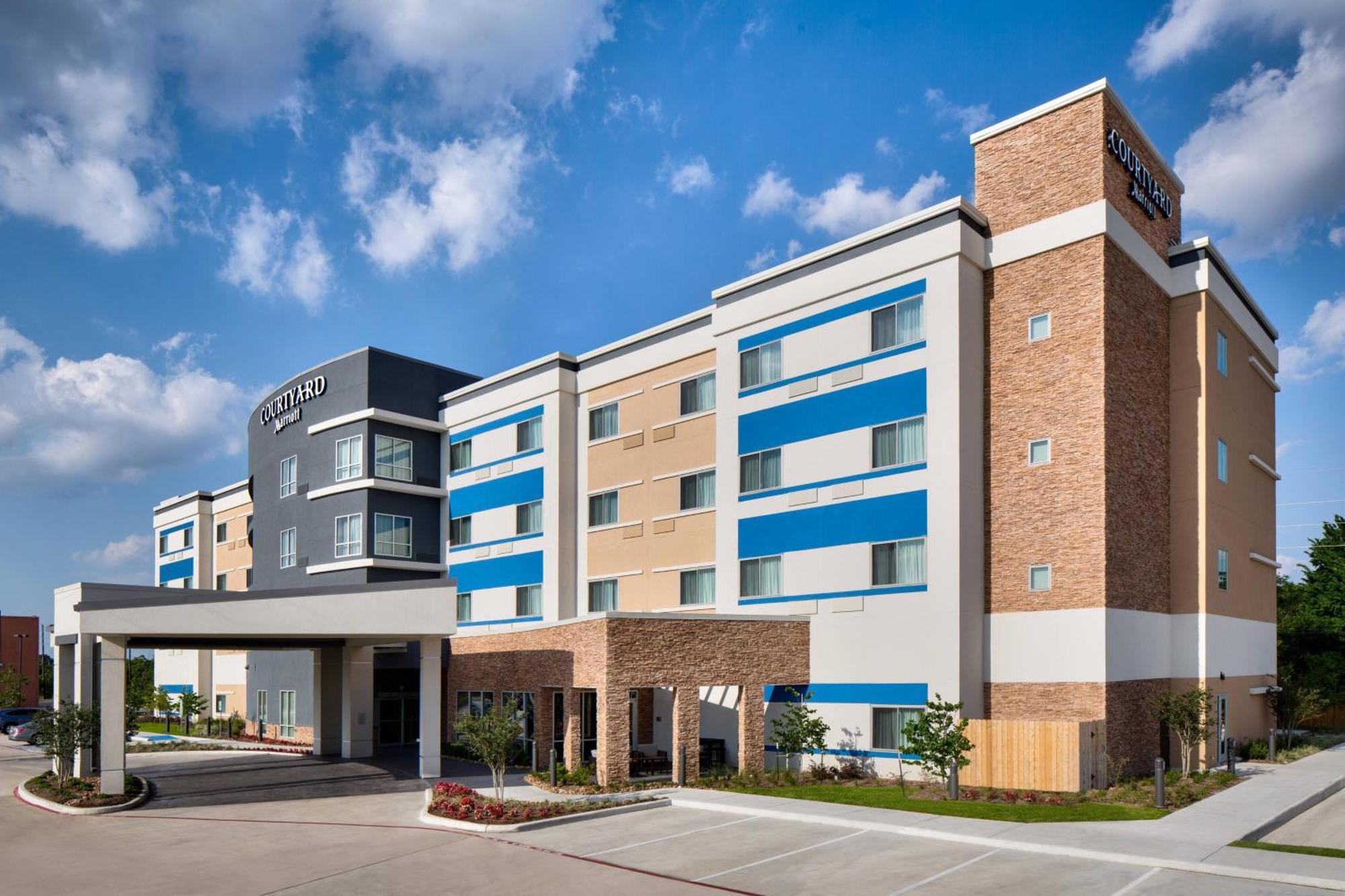 Courtyard By Marriott Houston Northwest/Cypress Hotel Bagian luar foto