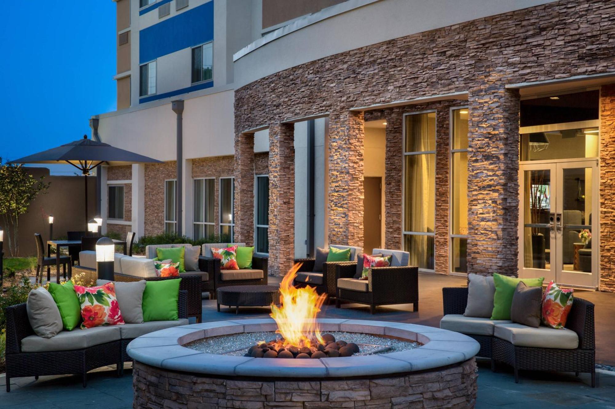 Courtyard By Marriott Houston Northwest/Cypress Hotel Bagian luar foto